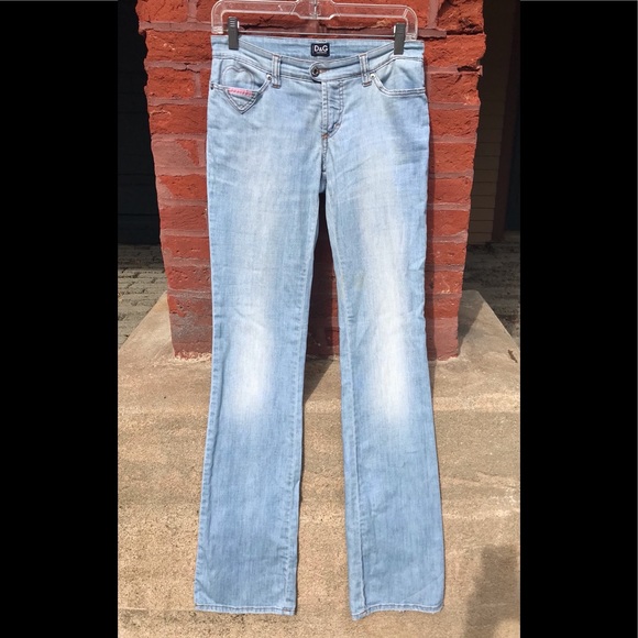 boots d&g light blue